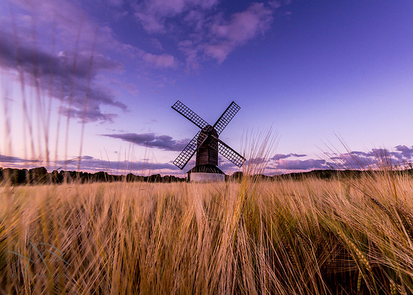 Last light at the Windmill, Ivinghoe