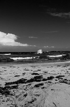 Crashing waves, Isle of Iona